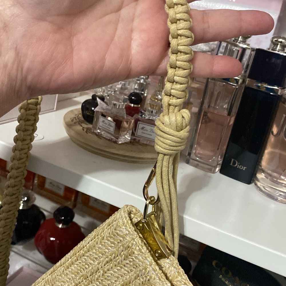 Dior Raffia Pouch - Picture 6 of 8